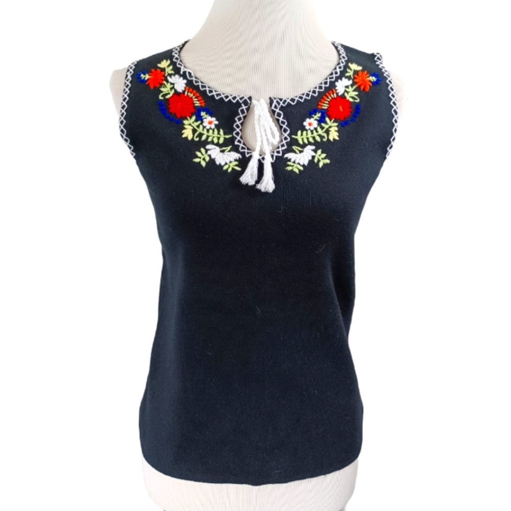 DESIGNERS ORIGINALS STRETCH SLEEVELESS TOP SIZE M NWT